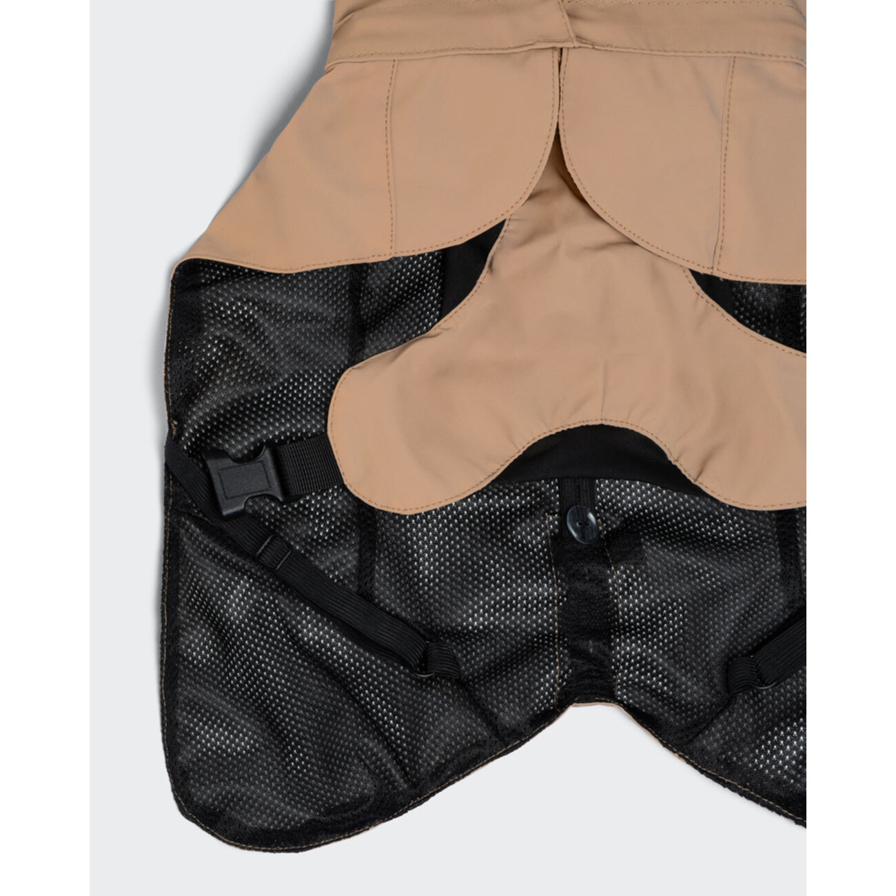 PAIKKA Visibility Raincoat Lite - Reflektierender Hunderegenmantel Taupe Bild 6