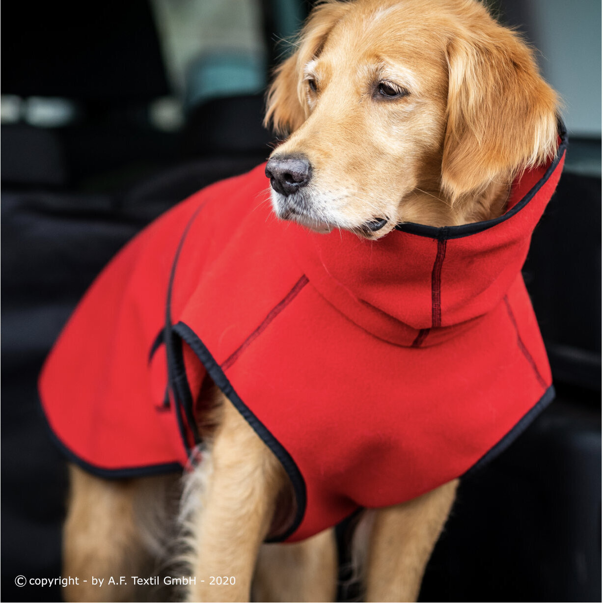 Warmover Fleece Cape Bild 9