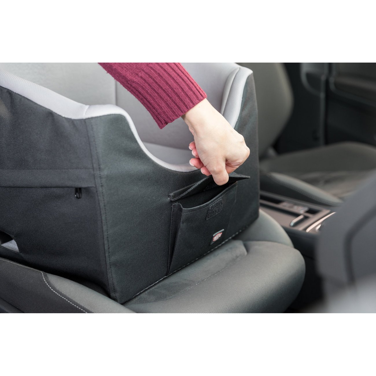 Hundeautositz mit Kurzleine Bild 18