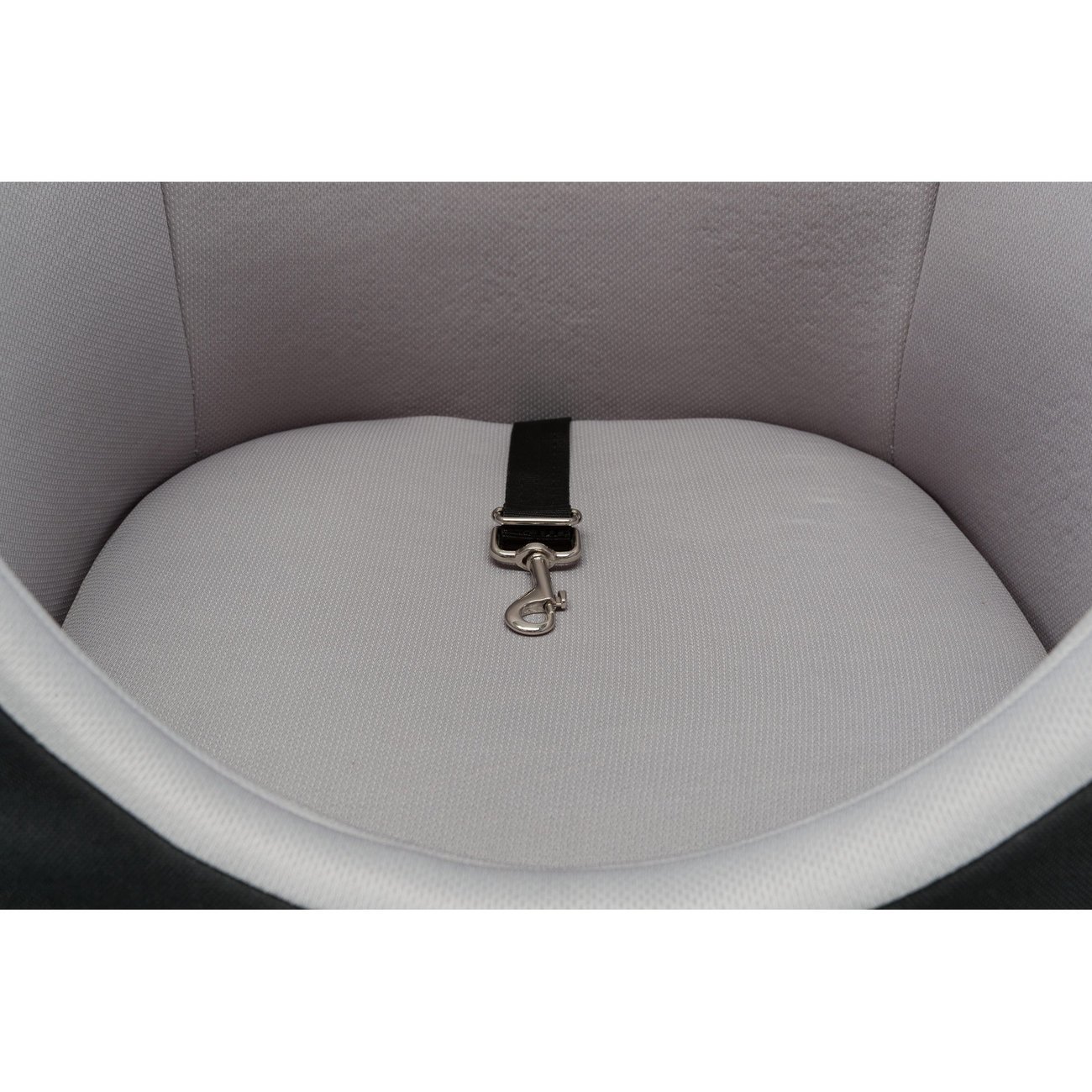 Hundeautositz mit Kurzleine Bild 33