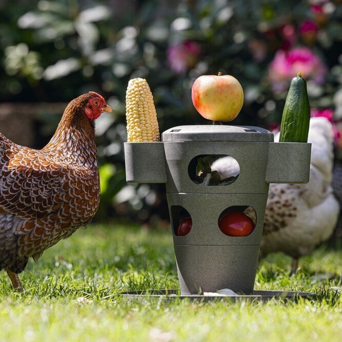 ECO Hühner Snackturm mit Behältern Bild 2