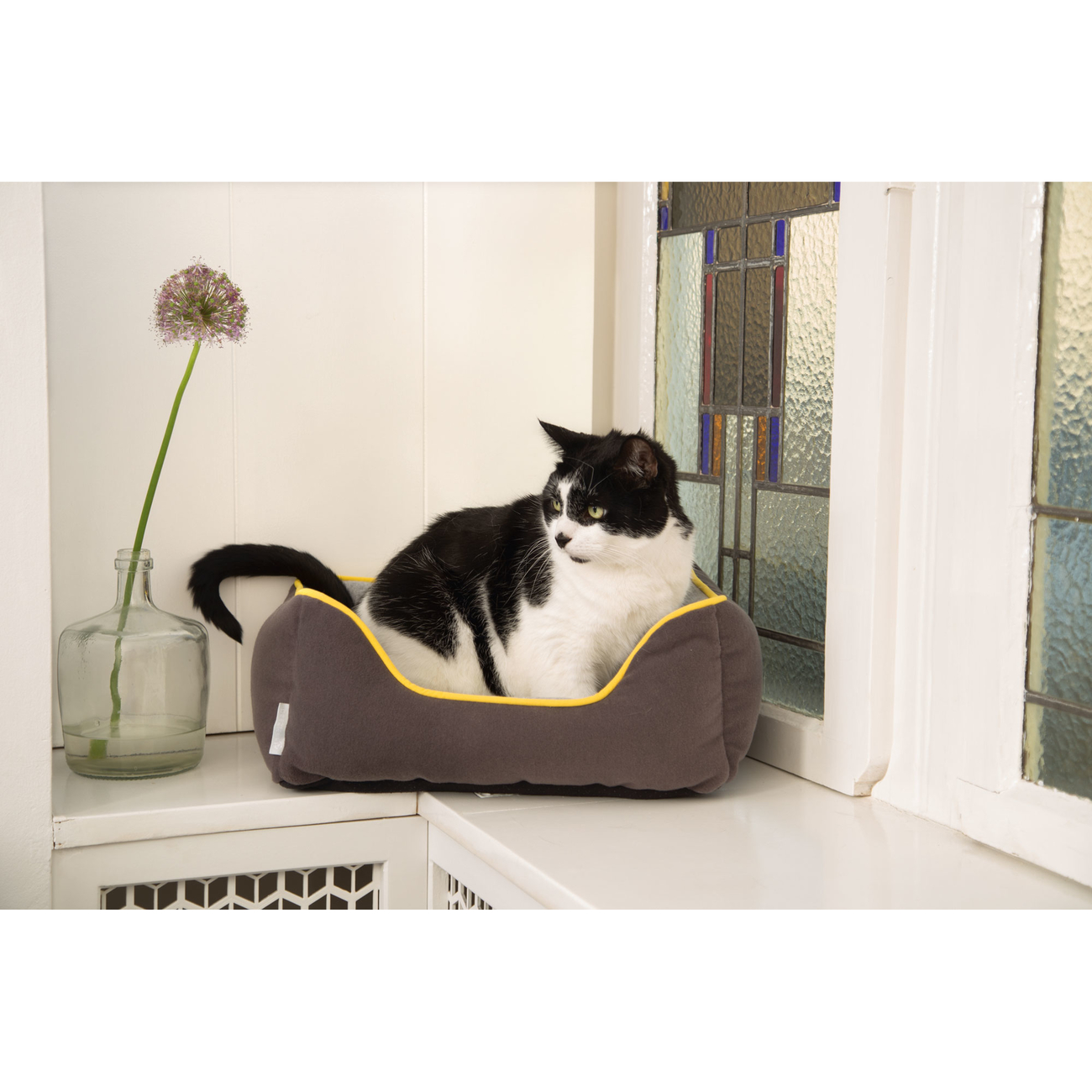 Beeztees Katzen Liegebett Bild 3