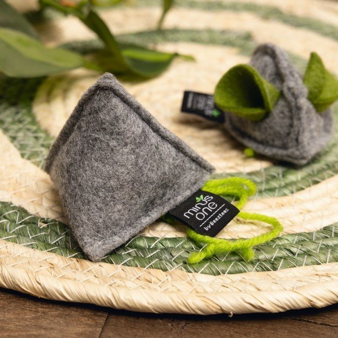 Minus One Nachhaltiges Spielzeug Pyramide Bild 4