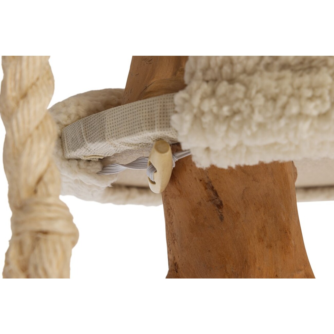 Kratzbaum Vanja Echtholz Bild 4