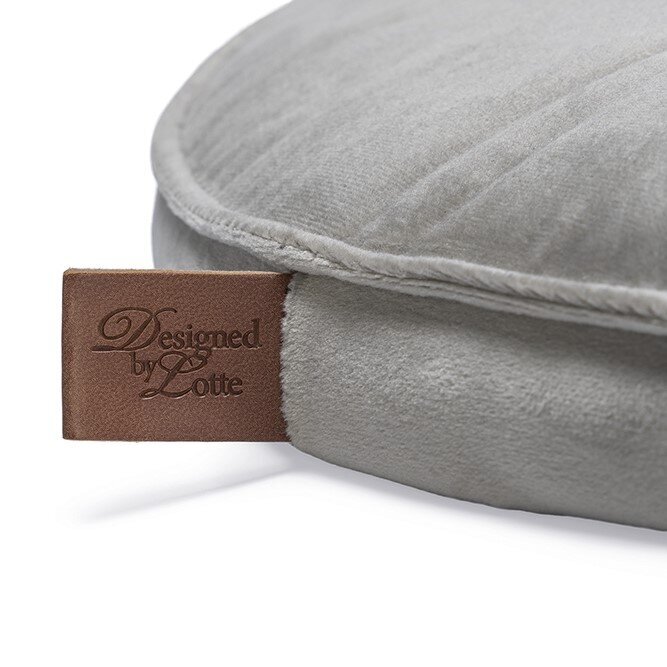 Designed by Lotte Kratzsäule Yenna Bild 11