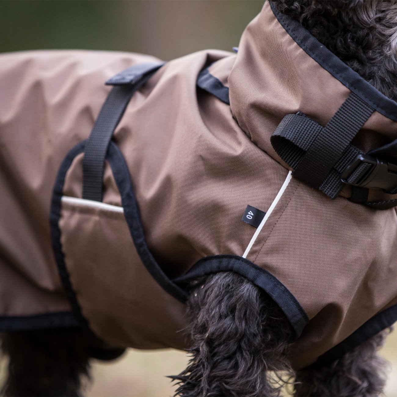 fit4dogs Active Cape Light MINI Hundemantel Bild 4