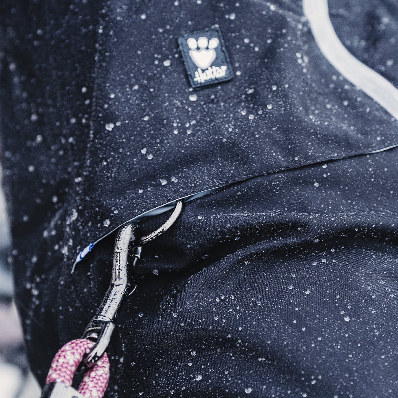 Hurtta Rain Blocker Regenmantel für Hunde Bild 7