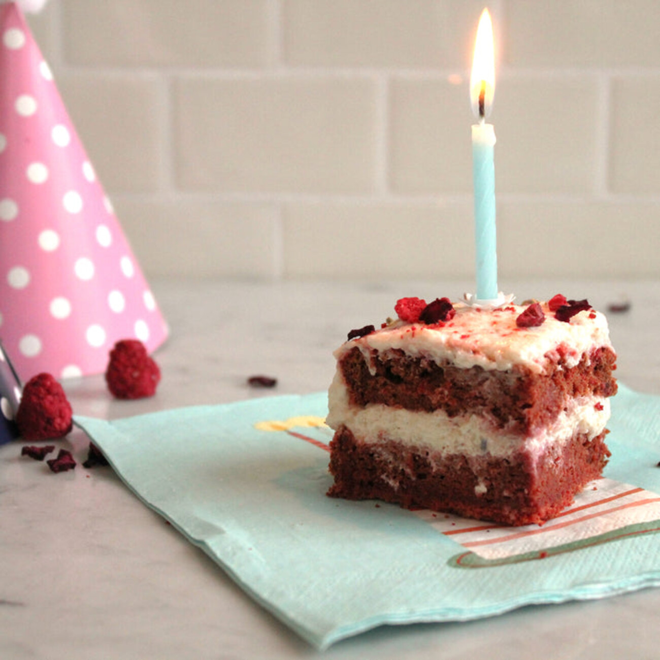 Celebration Cake Backmischung für Hundekuchen Bild 3