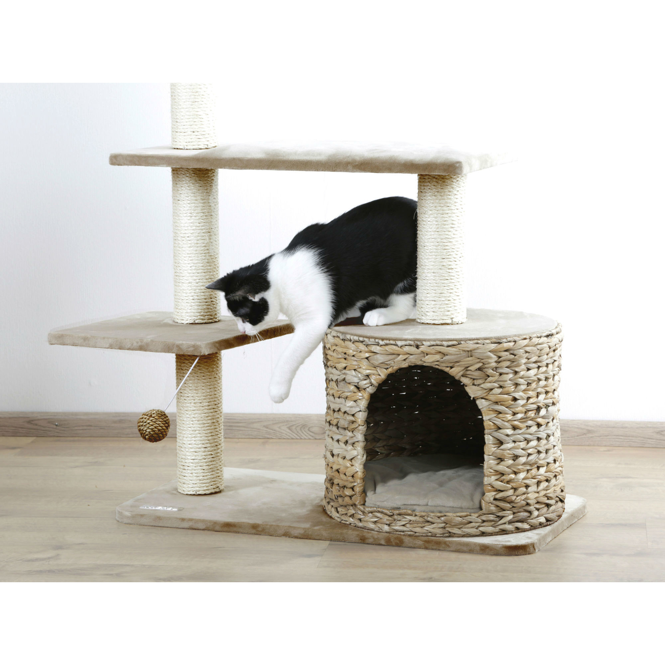 Kerbl Kratzbaum Banana Leaf Jade Bild 4