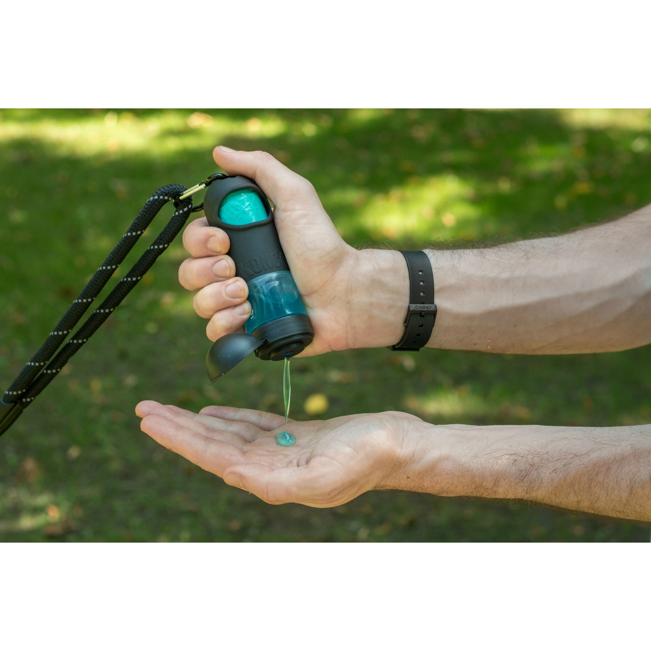 KONG Handipod Large Kotbeutel + Handdesinfektion Bild 11