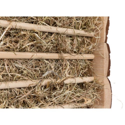 Nagerhaus Ila mit Heuraufe Bild 2