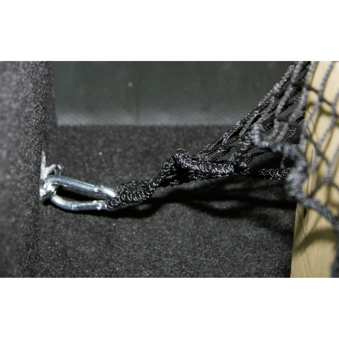 Netz zur Ladungssicherung für Pkw und Kombi Bild 5