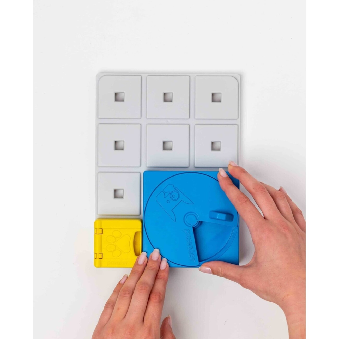 Interaktives Hunde Leckerlie Spielzeug mit individuellen Kombinations Möglichkeiten Bild 5