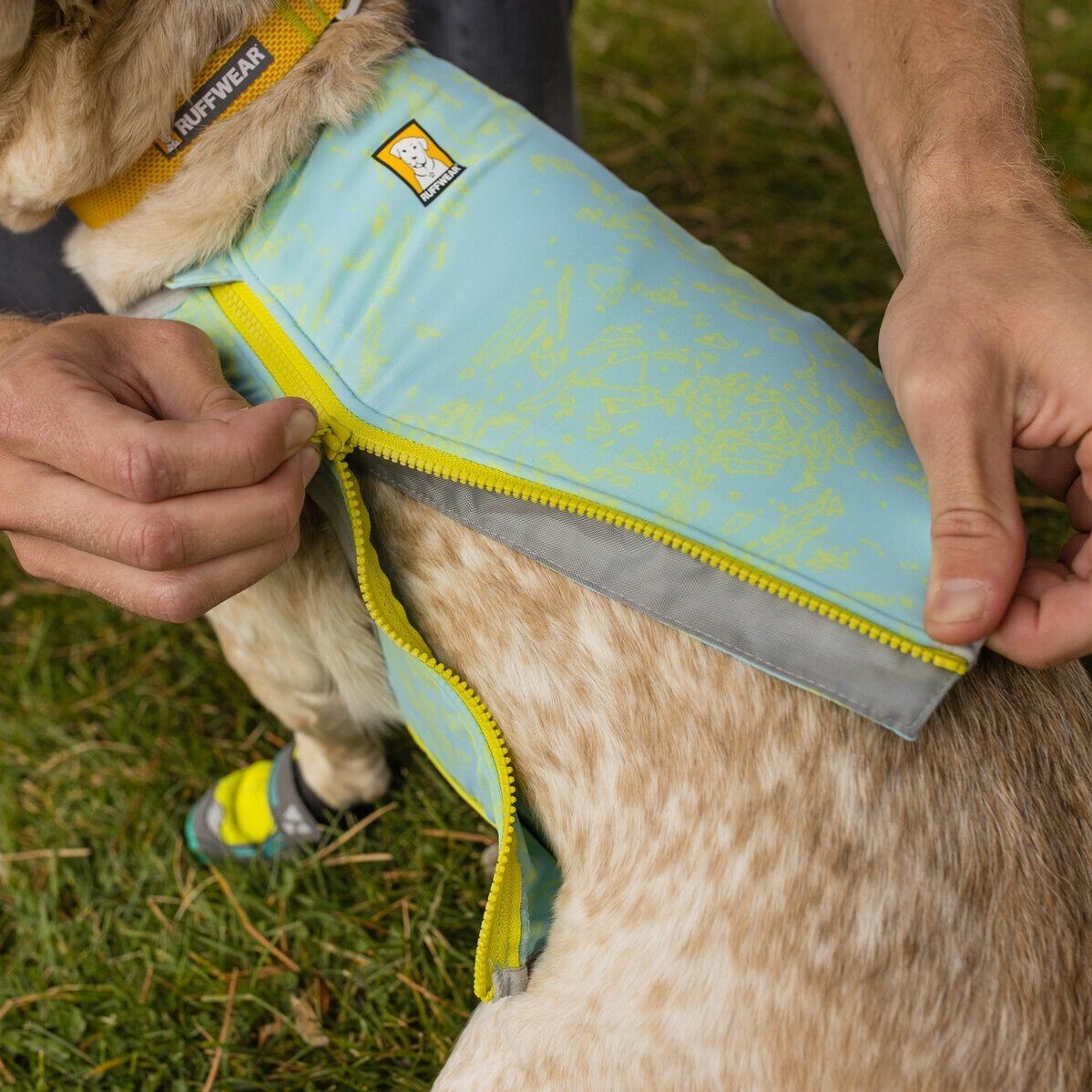 Swamp Cooler Zip Kühlweste für Hunde Bild 7