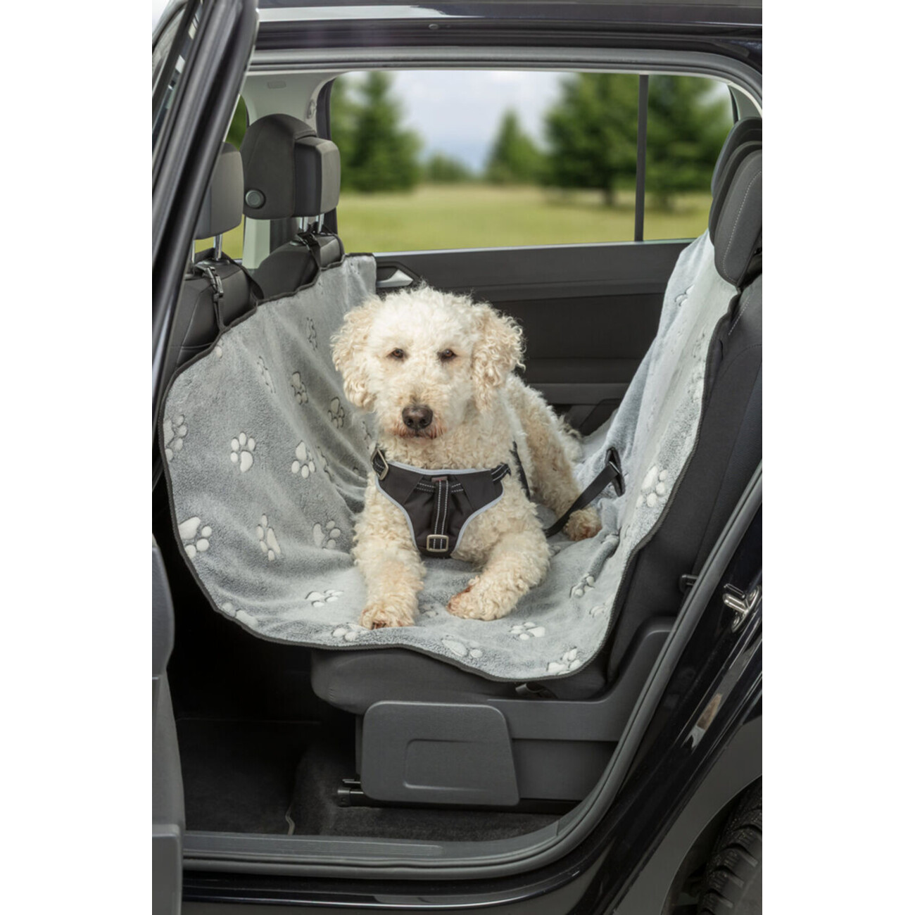 TRIXIE Auto-Schondecke für die Rückbank – Schutz & Komfort für deinen Hund Bild 2