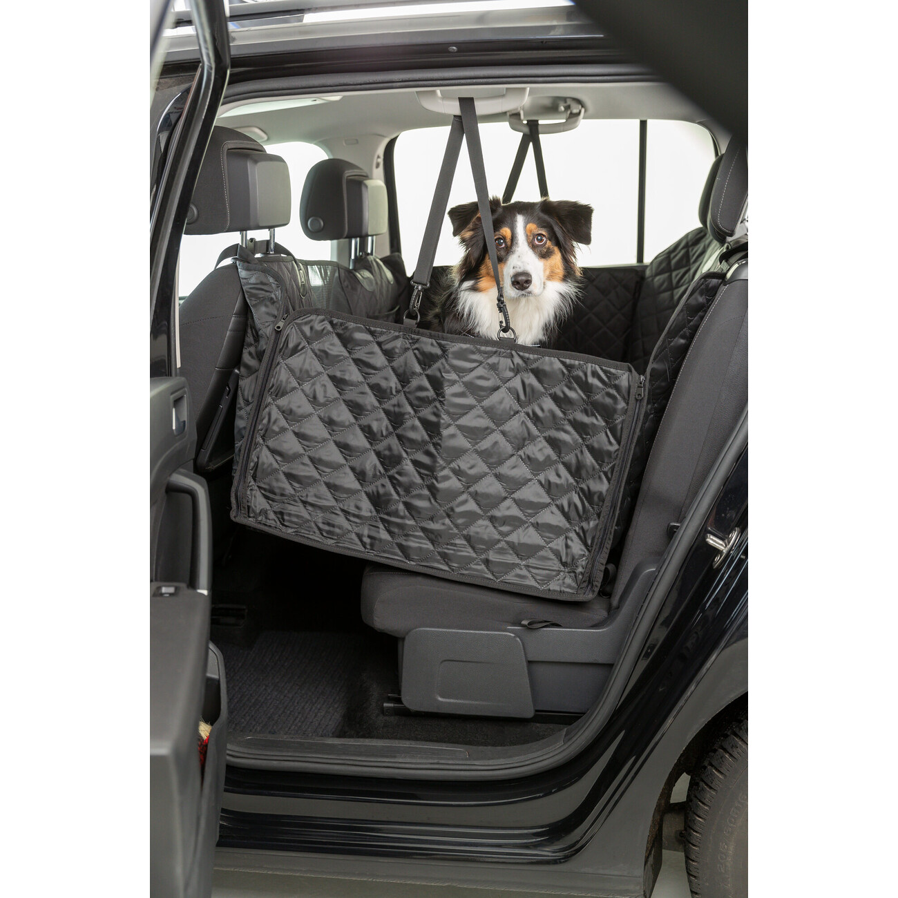 Auto-Schondecke mit Platten zur Verlängerung der Liegefläche Bild 3