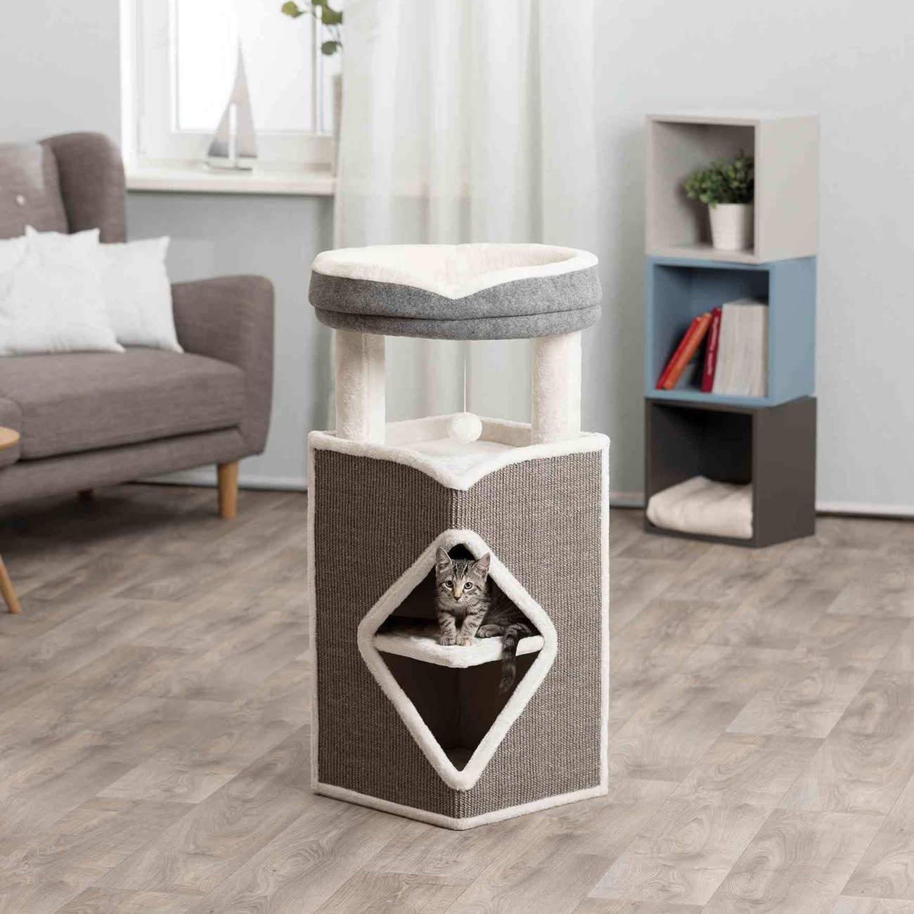 Cat Tower Arma Bild 2