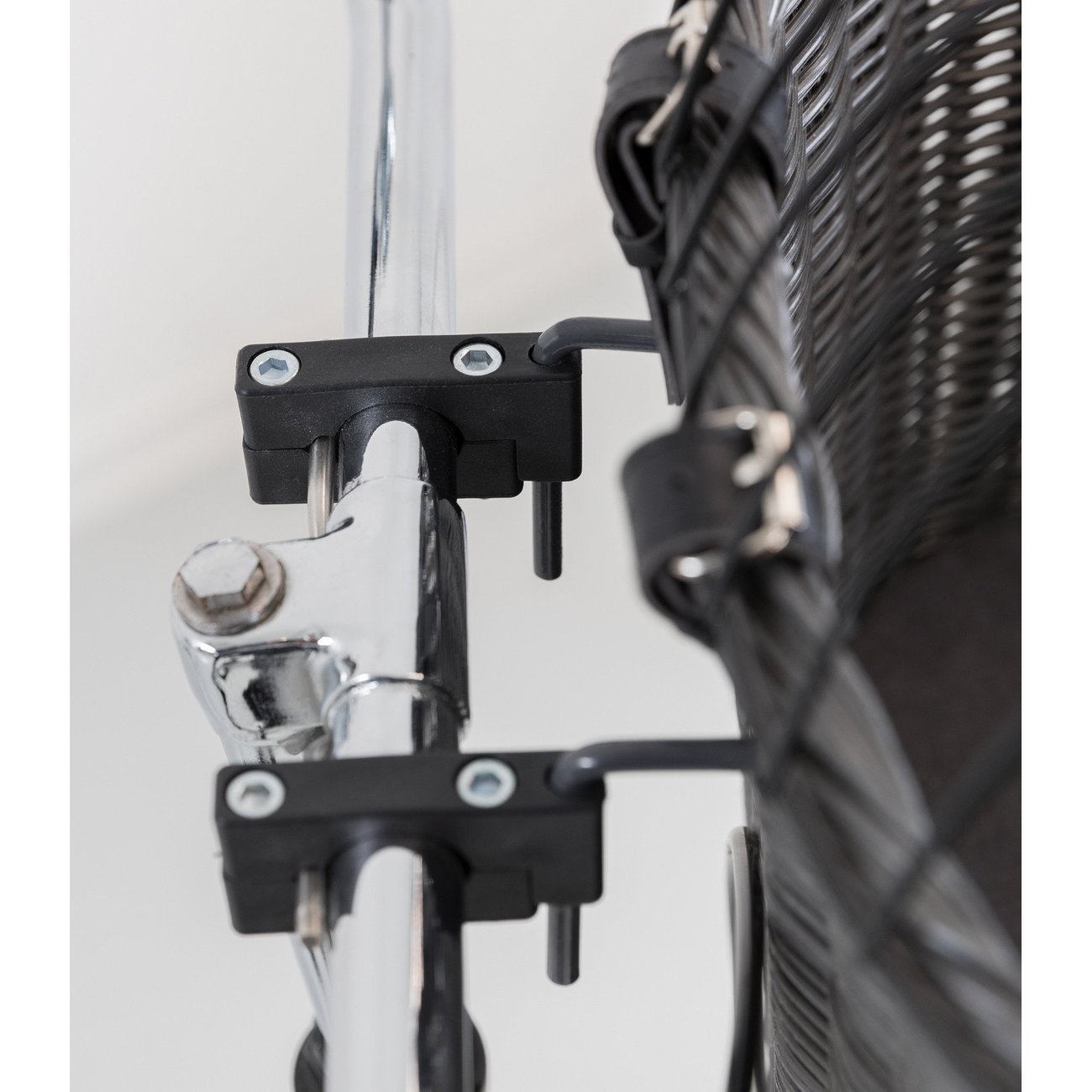 Front Fahrradkorb für Hunde und Katzen mit Gitter Bild 22