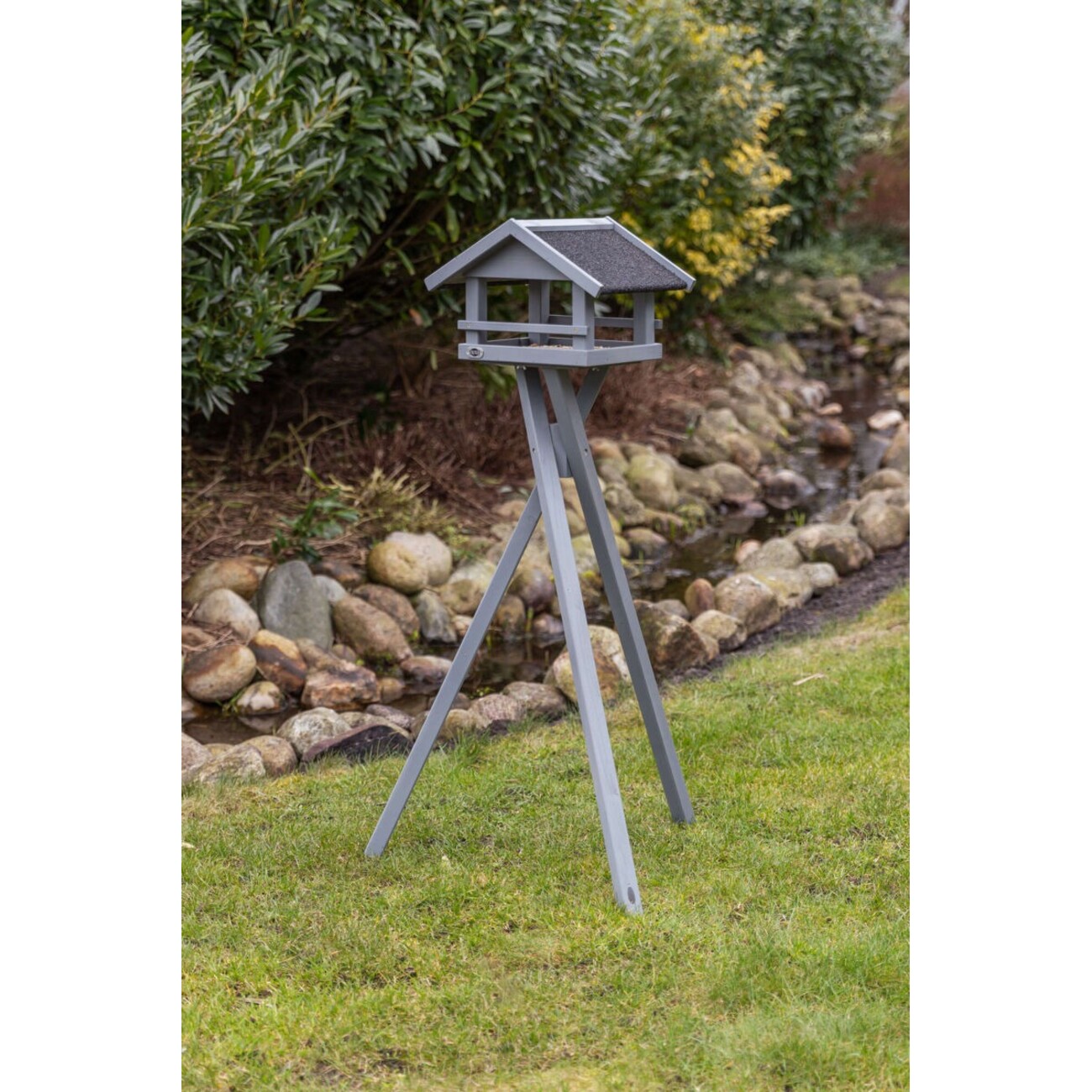 Graues natura Futterhaus mit Dachüberstand und Ständer Bild 4