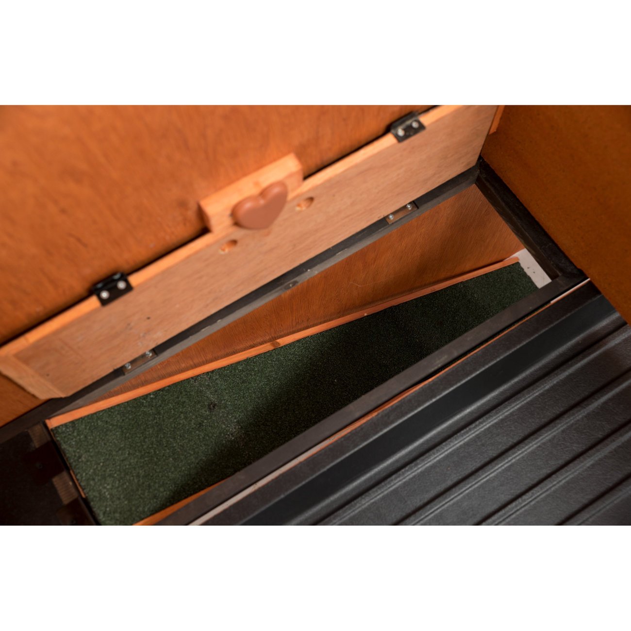 Kleintierstall mit Freilaufgehege Bild 3