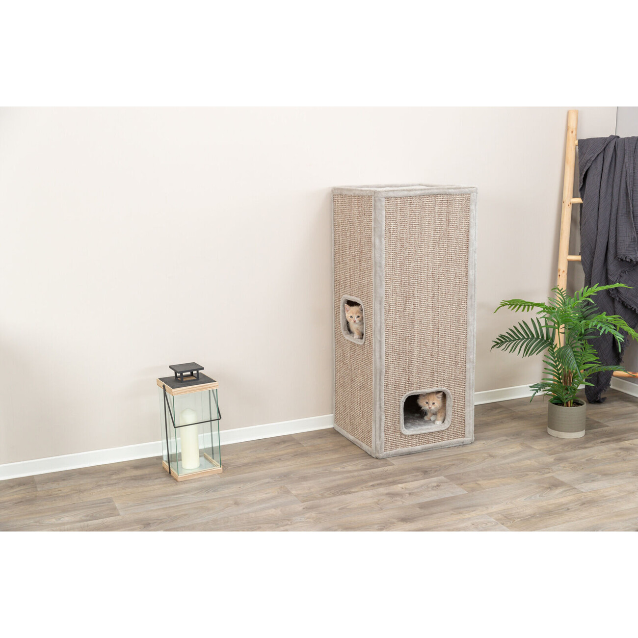 Katzenturm, Kratzturm Cat Tower Juno Bild 2