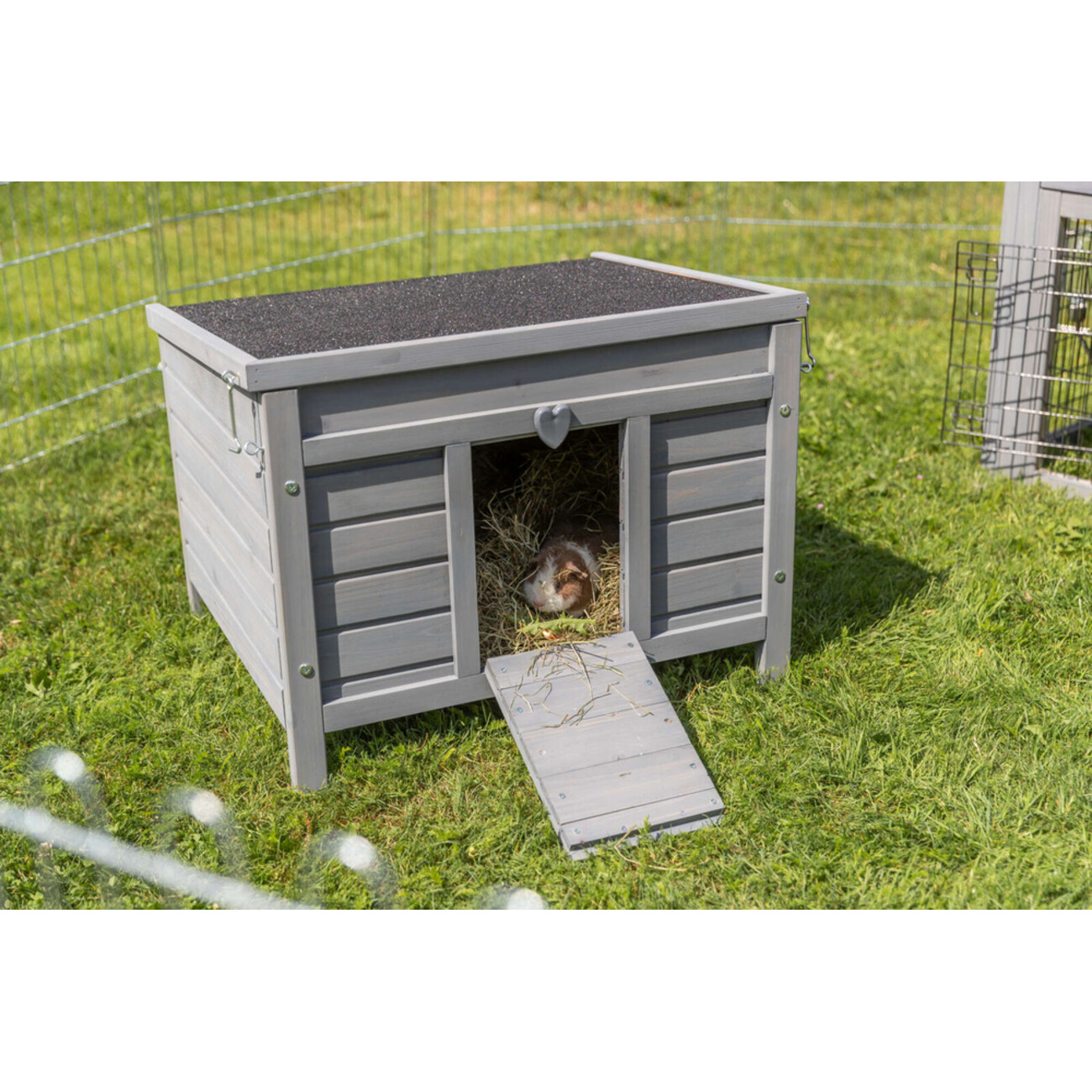 TRIXIE Kleintierhaus für Kaninchen & Meerschweinchen | Outdoor-Paradies Bild 4