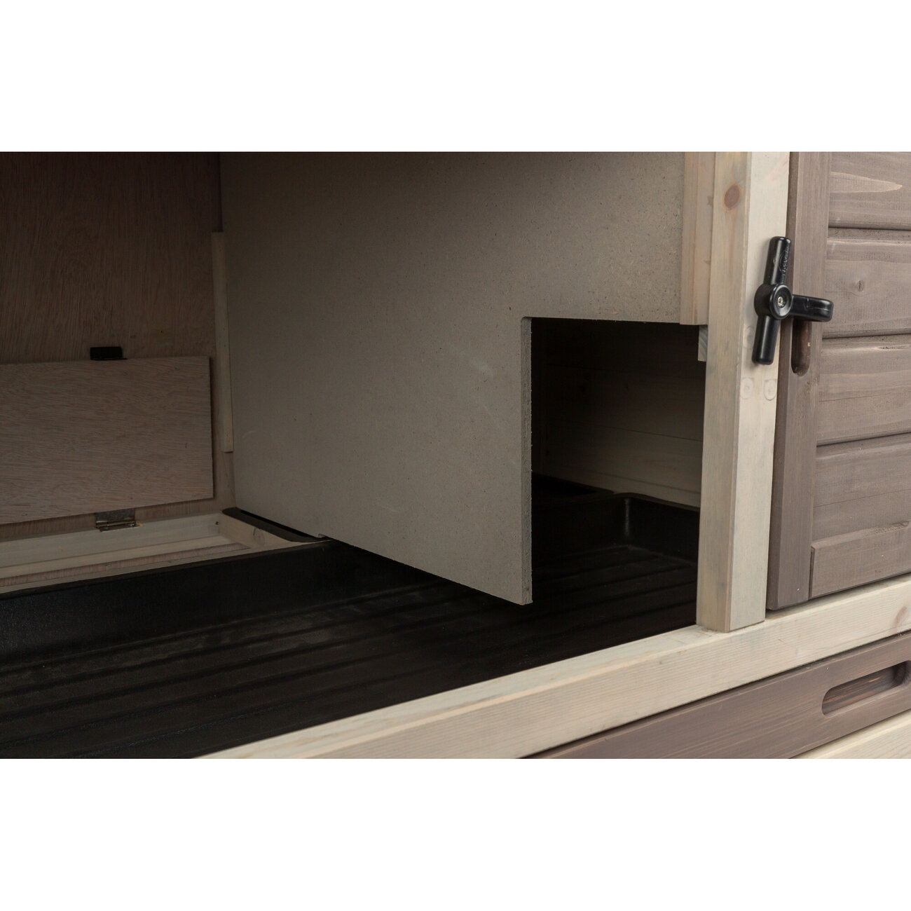 Kleintierstall mit Freilaufgehege Bild 8