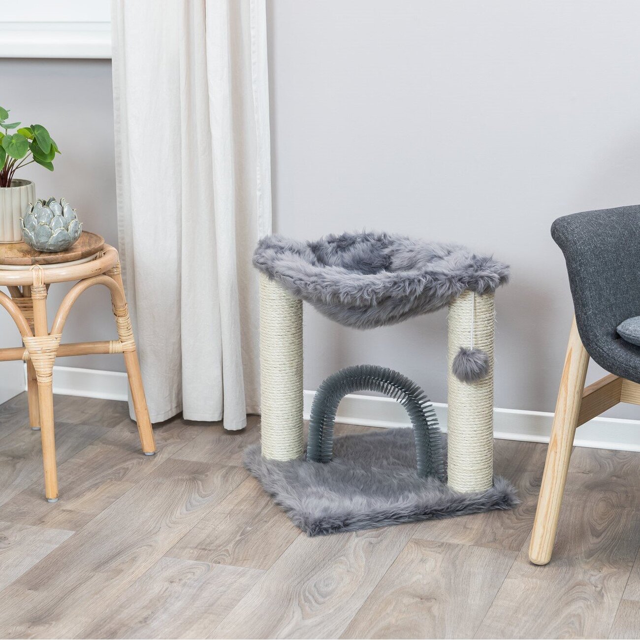 Kratzbaum Baza mit Plüsch Bild 10