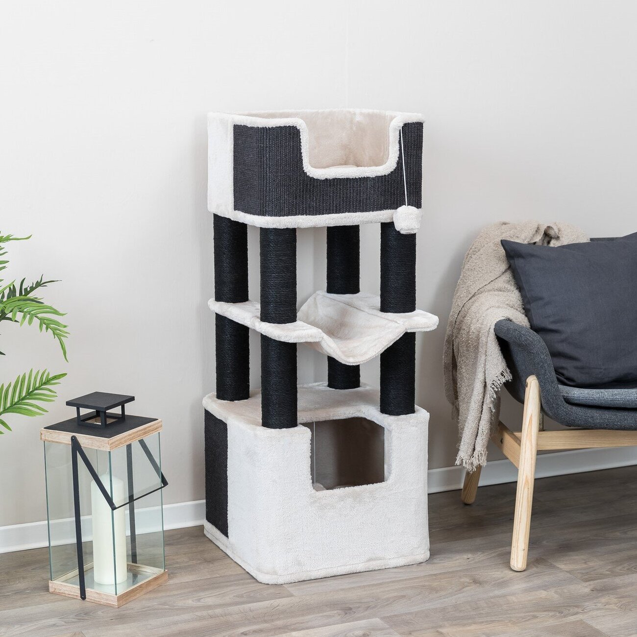 Kratzbaum Ramiro mit Höhle Bild 4