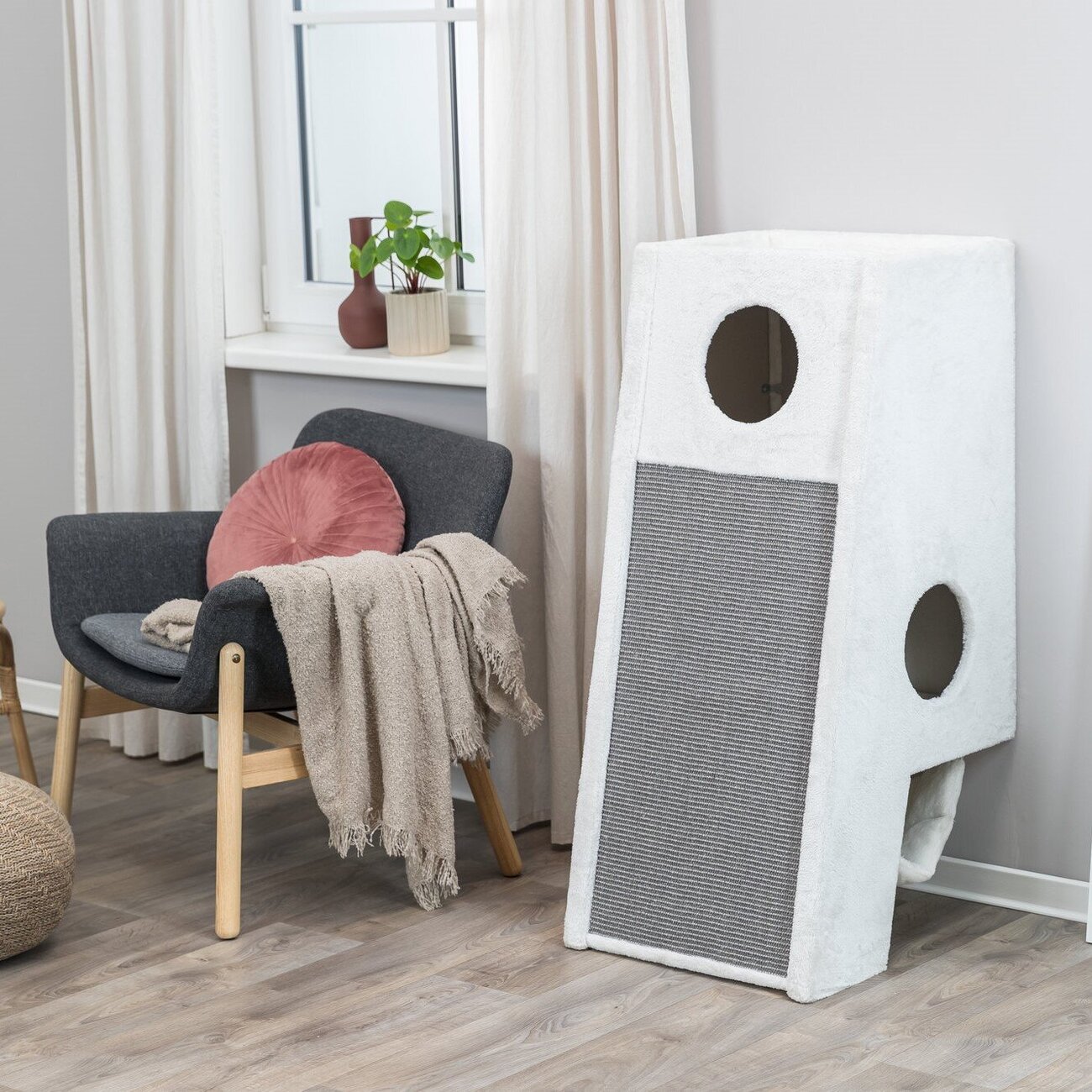 Kratzbaum zur Wandmontage Bild 19