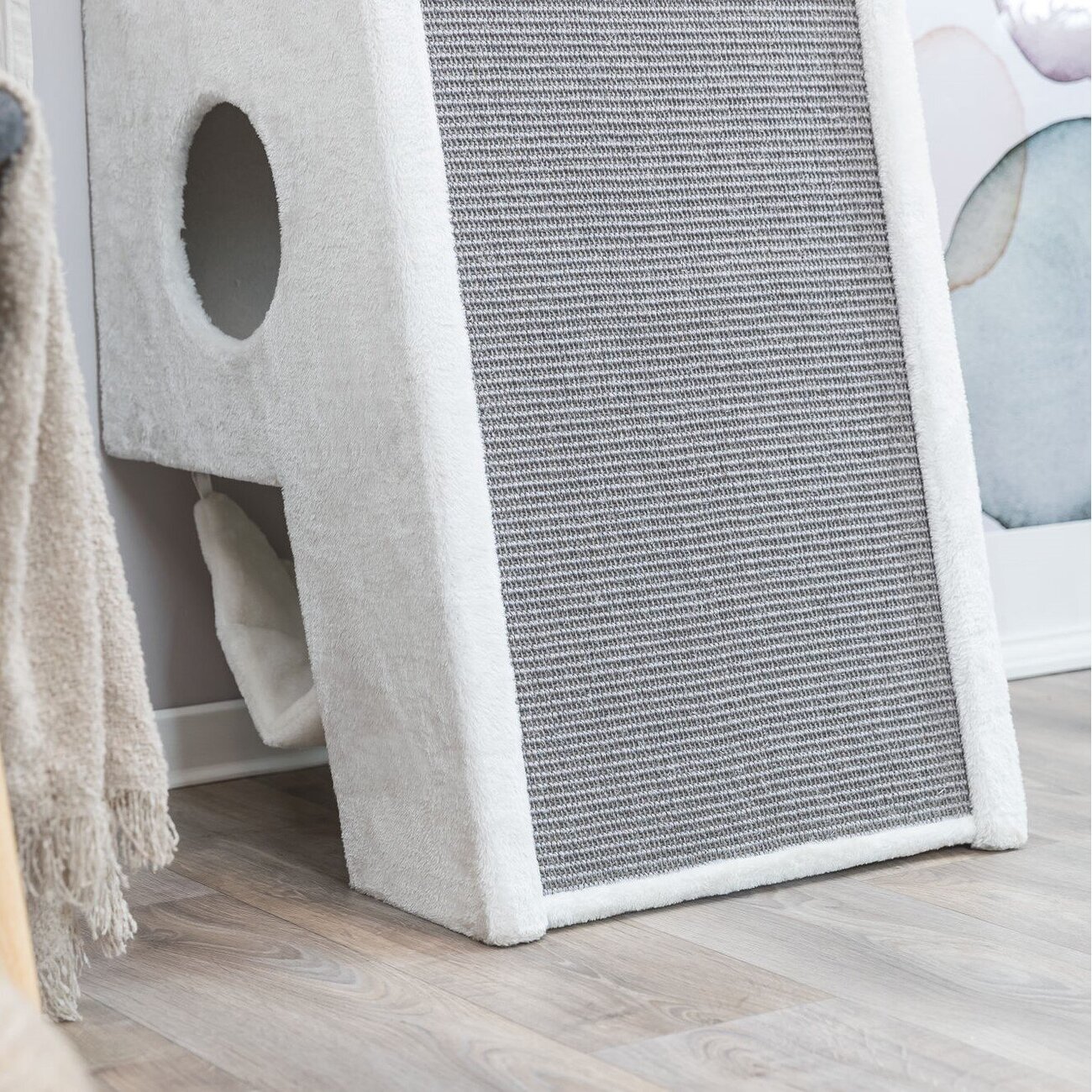 Kratzbaum zur Wandmontage Bild 9