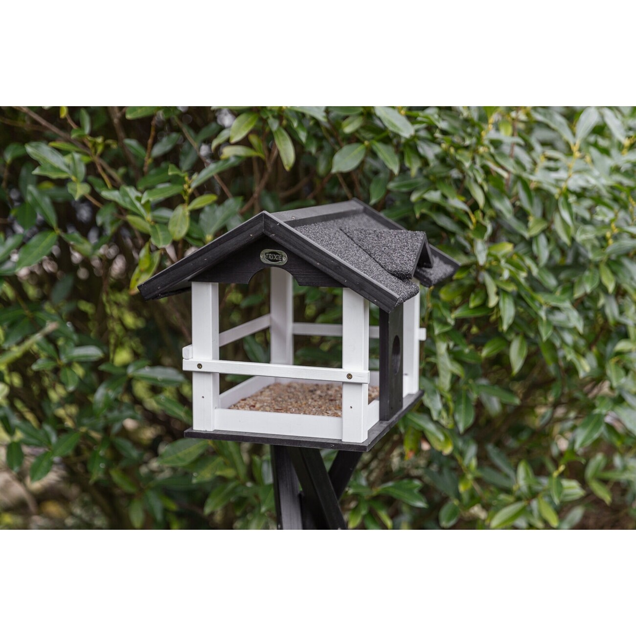 natura Futterhaus mit Ständer, große Landefläche Bild 5