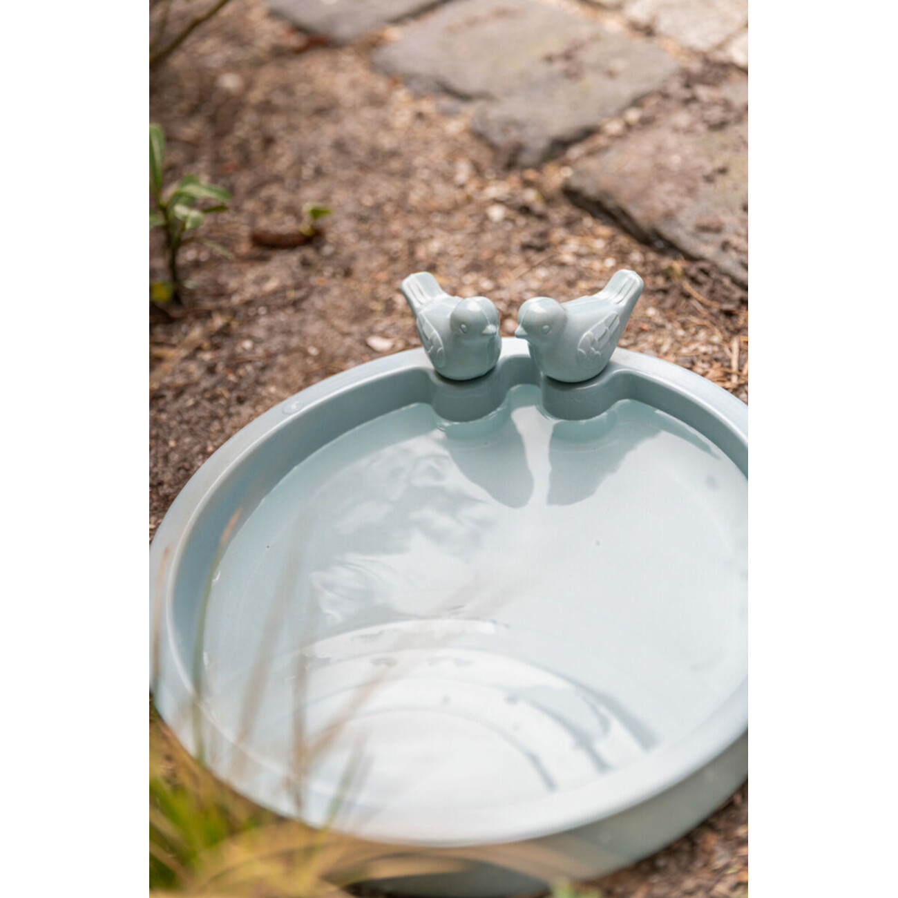 TRIXIE Vogeltränke: Frisches Wasser & Futter für deine gefiederten Freunde Bild 6