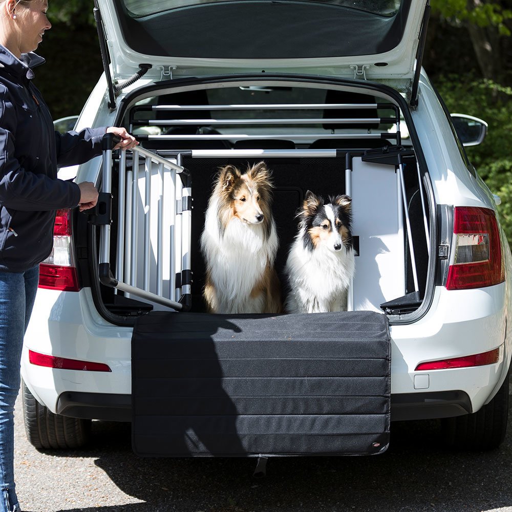 Universal Kofferraumgitter für Hunde Bild 3
