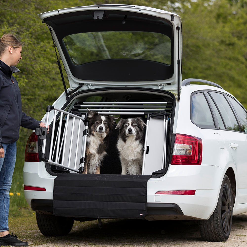 Universal Kofferraumgitter für Hunde Bild 2