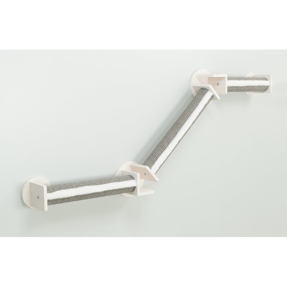 drei Kletterstämme gewinkelt zur Wandmontage Bild 4