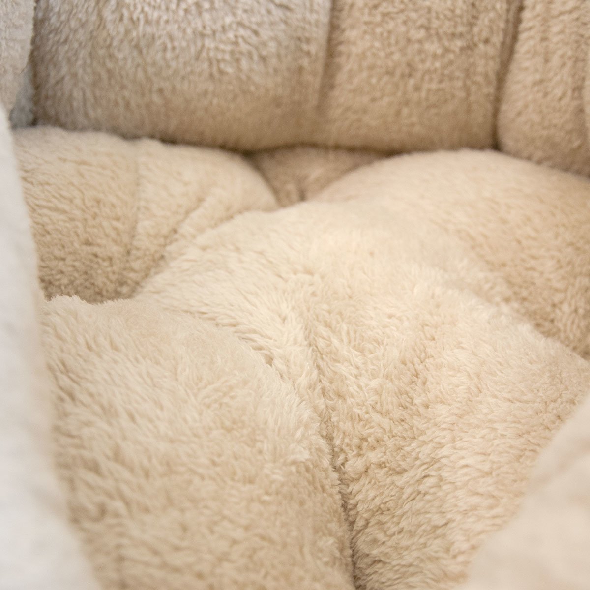 Komfortbett mit hohem Rand Bild 4