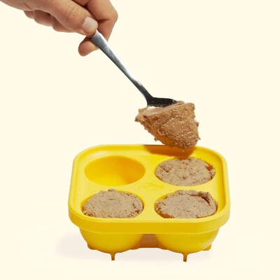 WOOF Pupsicle Treat Tray: Kühlender Schleckspaß für deinen Hund! 🐶